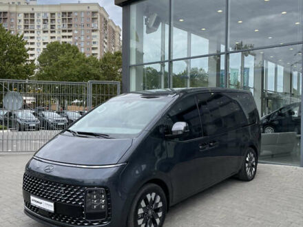Хендай Staria 2022 в Одессе на Automoto.ua Серый Хендай Staria, объемом двигателя 2.2 л и пробегом 76 тыс. км за 47000 $, фото 1 на Automoto.ua