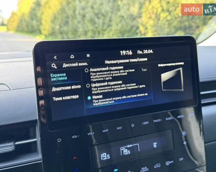 Синий Хендай Staria, объемом двигателя 2.2 л и пробегом 1 тыс. км за 65950 $, фото 51 на Automoto.ua