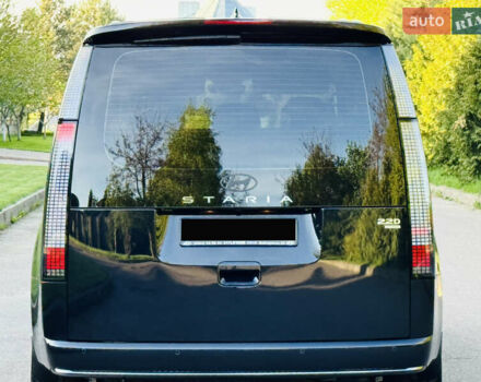 Синий Хендай Staria, объемом двигателя 2.2 л и пробегом 1 тыс. км за 65950 $, фото 17 на Automoto.ua