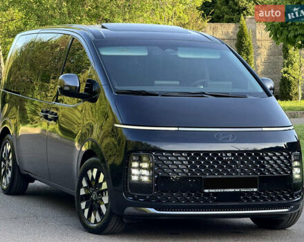 Синий Хендай Staria, объемом двигателя 2.2 л и пробегом 1 тыс. км за 65950 $, фото 84 на Automoto.ua