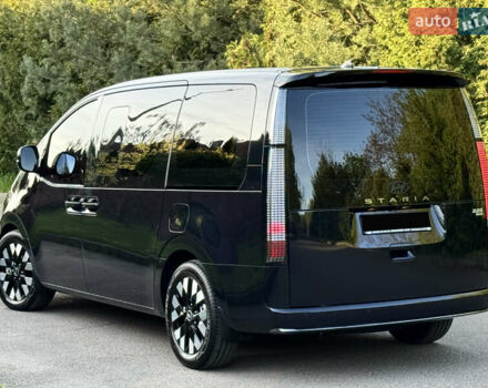 Синий Хендай Staria, объемом двигателя 2.2 л и пробегом 1 тыс. км за 65950 $, фото 85 на Automoto.ua