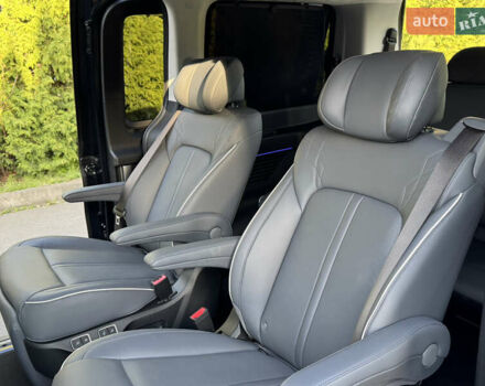 Синий Хендай Staria, объемом двигателя 2.2 л и пробегом 1 тыс. км за 65950 $, фото 72 на Automoto.ua