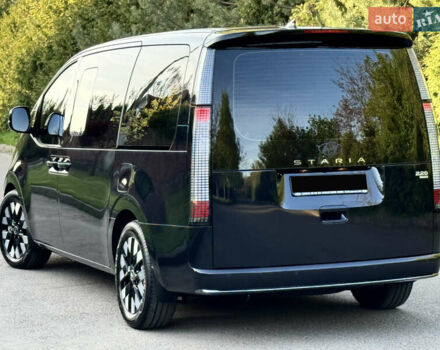 Синий Хендай Staria, объемом двигателя 2.2 л и пробегом 1 тыс. км за 65950 $, фото 86 на Automoto.ua