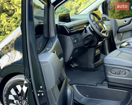 Синий Хендай Staria, объемом двигателя 2.2 л и пробегом 1 тыс. км за 65950 $, фото 27 на Automoto.ua