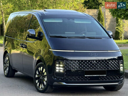 Хендай Staria 2024 в Ровно на Automoto.ua Синий Хендай Staria, объемом двигателя 2.2 л и пробегом 1 тыс. км за 64950 $, фото 1 на Automoto.ua