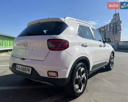 Белый Хендай Venue, объемом двигателя 1.59 л и пробегом 142 тыс. км за 16500 $, фото 10 на Automoto.ua