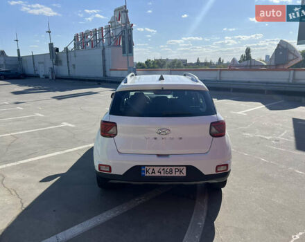Белый Хендай Venue, объемом двигателя 1.59 л и пробегом 142 тыс. км за 16500 $, фото 8 на Automoto.ua