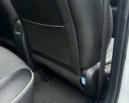 Белый Хендай Venue, объемом двигателя 1.59 л и пробегом 49 тыс. км за 19500 $, фото 14 на Automoto.ua