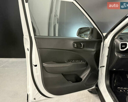 Белый Хендай Venue, объемом двигателя 1.6 л и пробегом 7 тыс. км за 22500 $, фото 17 на Automoto.ua