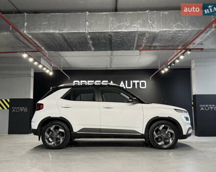 Белый Хендай Venue, объемом двигателя 1.6 л и пробегом 7 тыс. км за 22500 $, фото 9 на Automoto.ua