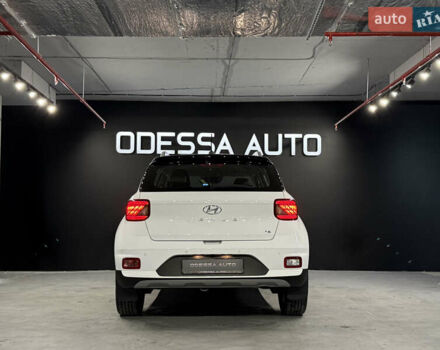 Белый Хендай Venue, объемом двигателя 1.6 л и пробегом 7 тыс. км за 22500 $, фото 15 на Automoto.ua