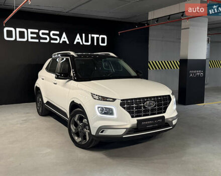 Белый Хендай Venue, объемом двигателя 1.6 л и пробегом 7 тыс. км за 22500 $, фото 12 на Automoto.ua