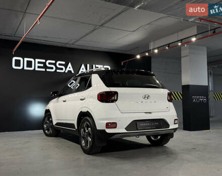 Белый Хендай Venue, объемом двигателя 1.6 л и пробегом 7 тыс. км за 22500 $, фото 7 на Automoto.ua