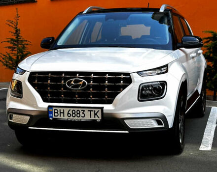 Белый Хендай Venue, объемом двигателя 1.6 л и пробегом 7 тыс. км за 24870 $, фото 7 на Automoto.ua