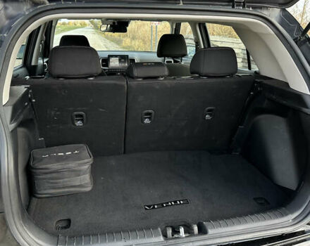 Черный Хендай Venue, объемом двигателя 1.59 л и пробегом 147 тыс. км за 14500 $, фото 23 на Automoto.ua