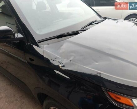 Черный Хендай Venue, объемом двигателя 1.6 л и пробегом 40 тыс. км за 11699 $, фото 4 на Automoto.ua