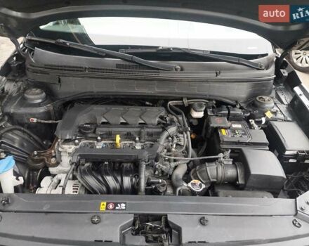 Черный Хендай Venue, объемом двигателя 1.6 л и пробегом 40 тыс. км за 11699 $, фото 24 на Automoto.ua