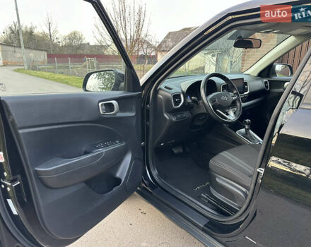 Черный Хендай Venue, объемом двигателя 1.59 л и пробегом 133 тыс. км за 14600 $, фото 32 на Automoto.ua