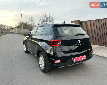 Черный Хендай Venue, объемом двигателя 1.59 л и пробегом 133 тыс. км за 14600 $, фото 17 на Automoto.ua