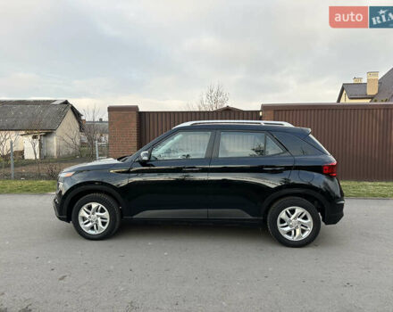 Черный Хендай Venue, объемом двигателя 1.59 л и пробегом 133 тыс. км за 14600 $, фото 14 на Automoto.ua