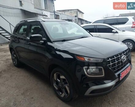Черный Хендай Venue, объемом двигателя 1.6 л и пробегом 40 тыс. км за 11699 $, фото 1 на Automoto.ua