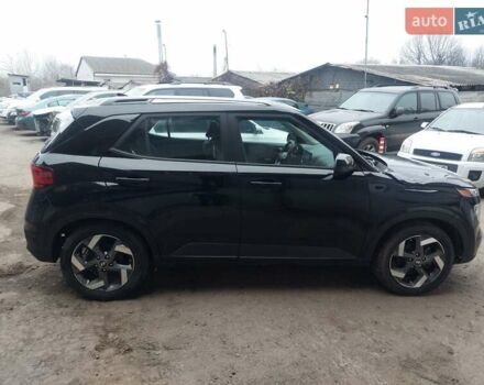 Черный Хендай Venue, объемом двигателя 1.6 л и пробегом 40 тыс. км за 11699 $, фото 3 на Automoto.ua