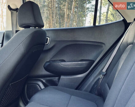 Черный Хендай Venue, объемом двигателя 1.6 л и пробегом 56 тыс. км за 12900 $, фото 62 на Automoto.ua