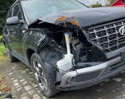 Черный Хендай Venue, объемом двигателя 1.6 л и пробегом 72 тыс. км за 10100 $, фото 8 на Automoto.ua