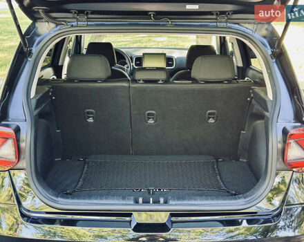 Черный Хендай Venue, объемом двигателя 1.6 л и пробегом 56 тыс. км за 12900 $, фото 45 на Automoto.ua