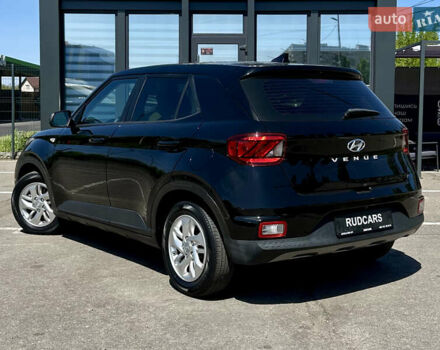 Черный Хендай Venue, объемом двигателя 1.6 л и пробегом 56 тыс. км за 12900 $, фото 3 на Automoto.ua