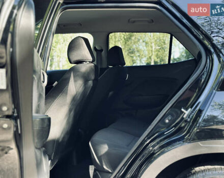 Черный Хендай Venue, объемом двигателя 1.6 л и пробегом 56 тыс. км за 12900 $, фото 35 на Automoto.ua