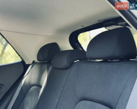 Черный Хендай Venue, объемом двигателя 1.6 л и пробегом 56 тыс. км за 12900 $, фото 63 на Automoto.ua