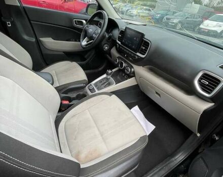 Черный Хендай Venue, объемом двигателя 1.6 л и пробегом 72 тыс. км за 10100 $, фото 22 на Automoto.ua