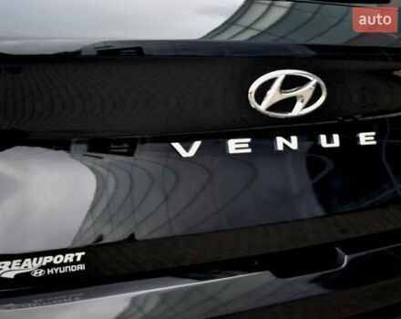 Чорний Хендай Venue, об'ємом двигуна 1.59 л та пробігом 10 тис. км за 18700 $, фото 28 на Automoto.ua