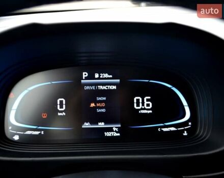 Чорний Хендай Venue, об'ємом двигуна 1.59 л та пробігом 10 тис. км за 18700 $, фото 60 на Automoto.ua