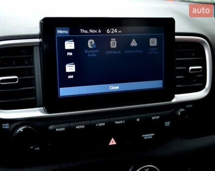 Чорний Хендай Venue, об'ємом двигуна 1.59 л та пробігом 10 тис. км за 18700 $, фото 76 на Automoto.ua