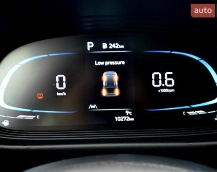 Чорний Хендай Venue, об'ємом двигуна 1.59 л та пробігом 10 тис. км за 18700 $, фото 66 на Automoto.ua