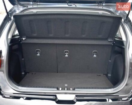 Чорний Хендай Venue, об'ємом двигуна 1.59 л та пробігом 10 тис. км за 18700 $, фото 123 на Automoto.ua