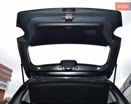 Чорний Хендай Venue, об'ємом двигуна 1.59 л та пробігом 10 тис. км за 18700 $, фото 122 на Automoto.ua