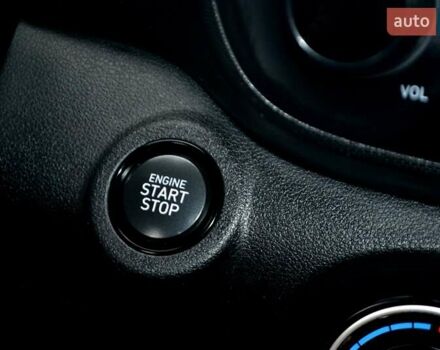 Чорний Хендай Venue, об'ємом двигуна 1.59 л та пробігом 10 тис. км за 18700 $, фото 42 на Automoto.ua