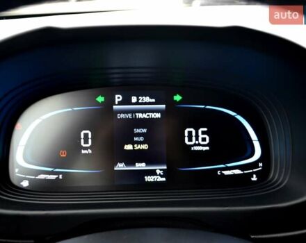 Чорний Хендай Venue, об'ємом двигуна 1.59 л та пробігом 10 тис. км за 18700 $, фото 61 на Automoto.ua