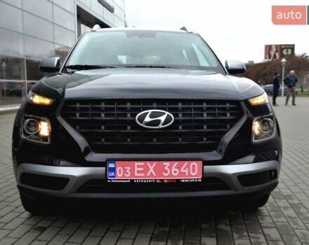 Чорний Хендай Venue, об'ємом двигуна 1.59 л та пробігом 10 тис. км за 18700 $, фото 7 на Automoto.ua