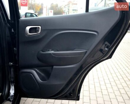 Чорний Хендай Venue, об'ємом двигуна 1.59 л та пробігом 10 тис. км за 18700 $, фото 112 на Automoto.ua