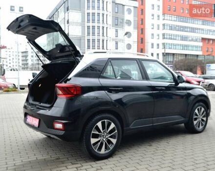 Чорний Хендай Venue, об'ємом двигуна 1.59 л та пробігом 10 тис. км за 18700 $, фото 30 на Automoto.ua