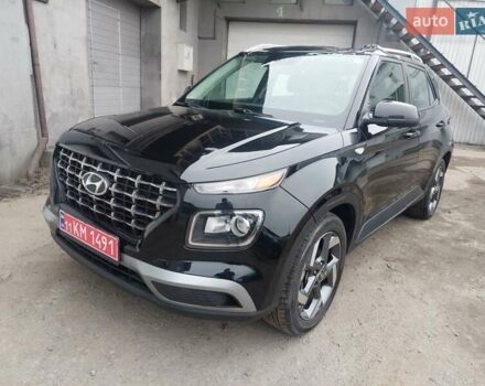 Черный Хендай Venue, объемом двигателя 1.6 л и пробегом 40 тыс. км за 11699 $, фото 1 на Automoto.ua
