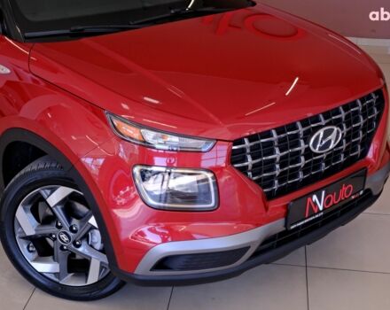 Красный Хендай Venue, объемом двигателя 1.6 л и пробегом 83 тыс. км за 15900 $, фото 2 на Automoto.ua