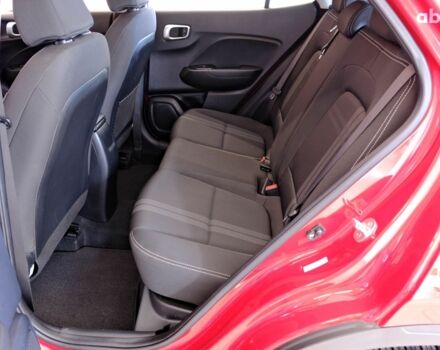 Красный Хендай Venue, объемом двигателя 1.6 л и пробегом 83 тыс. км за 15900 $, фото 7 на Automoto.ua