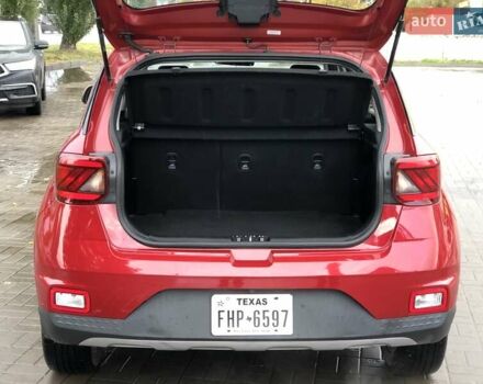 Червоний Хендай Venue, об'ємом двигуна 1.59 л та пробігом 24 тис. км за 16300 $, фото 5 на Automoto.ua