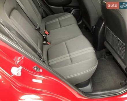 Червоний Хендай Venue, об'ємом двигуна 1.59 л та пробігом 24 тис. км за 16300 $, фото 12 на Automoto.ua