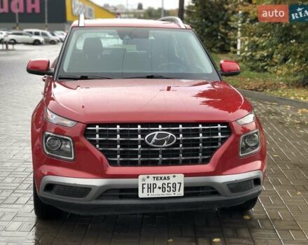 Червоний Хендай Venue, об'ємом двигуна 1.59 л та пробігом 24 тис. км за 16300 $, фото 1 на Automoto.ua